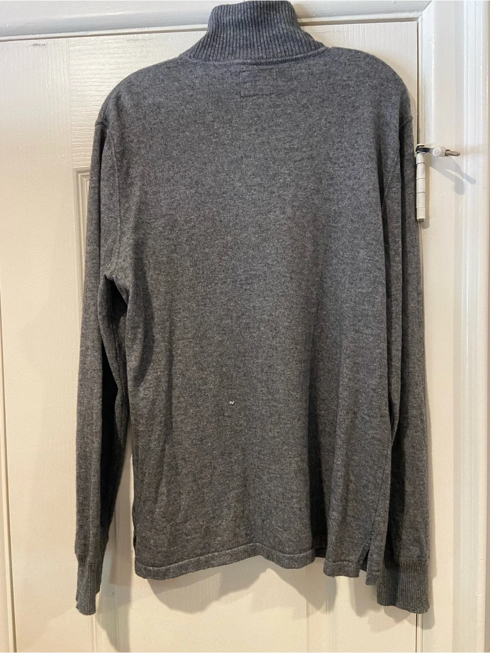 The North Face Men's Charcoal Gray Quarter-Zip Sweater